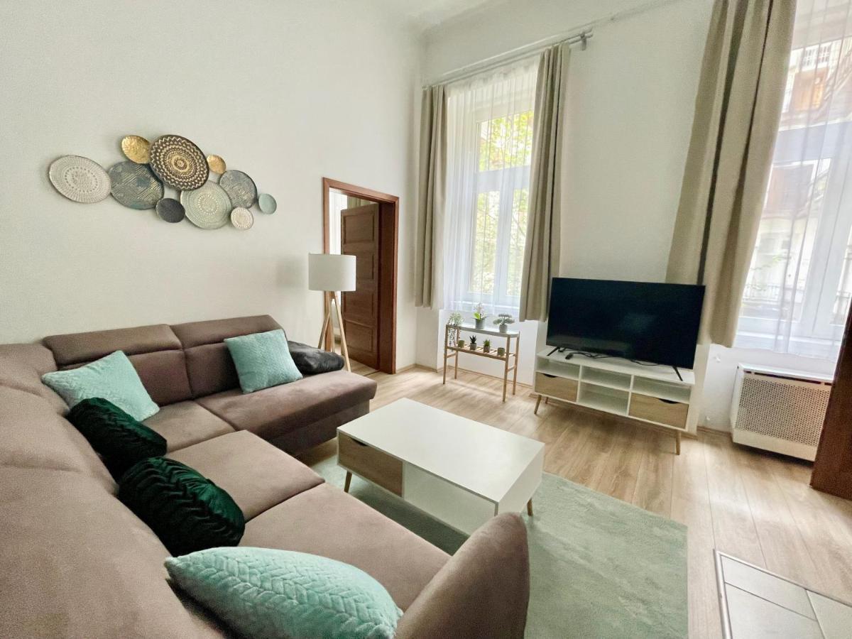 Design Luxury Asboth #Freeprkng Apartment Budapest Exterior photo